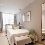 Apartment Housingcoruna Real58 *