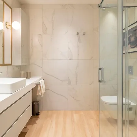 Housingcoruna Real58 * A Coruna