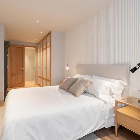 Apartment Housingcoruna Real58 *