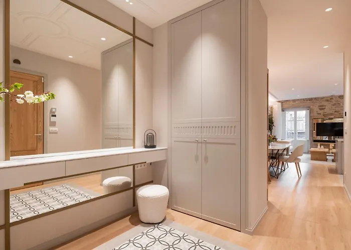 Apartment Housingcoruna Real58 *