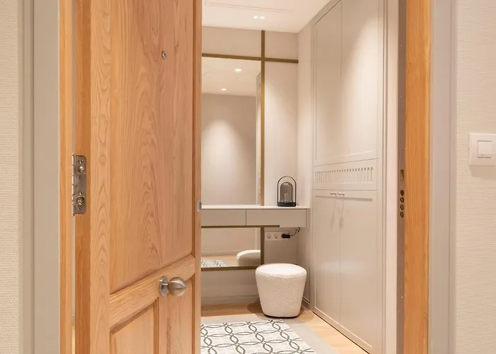 Apartment Housingcoruna Real58